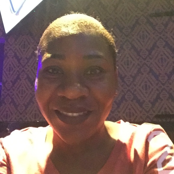 Meet your Posher, Sherlly - Picture 1 of 1